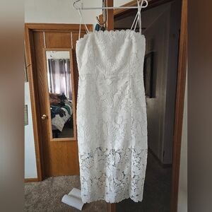 Elegant White Lace Dress